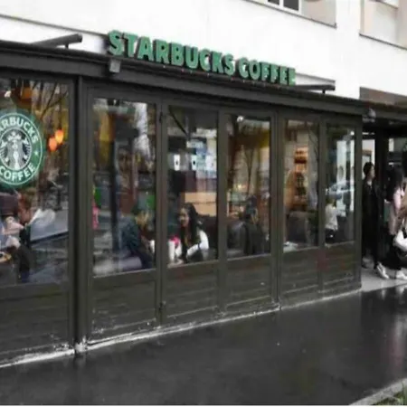 Ryan Homes - In Hotel, La Défense *